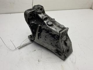 кронштейн КПП Audi 80 8C/B4 1991, 2.3 л., бензин, АКПП, серый, седан, 4A0399133G