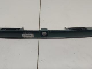 накладка подсветки номера Audi A4 B5 1996, 2.6 л., бензин, АКПП, зелёный, универсал, 8D9827574