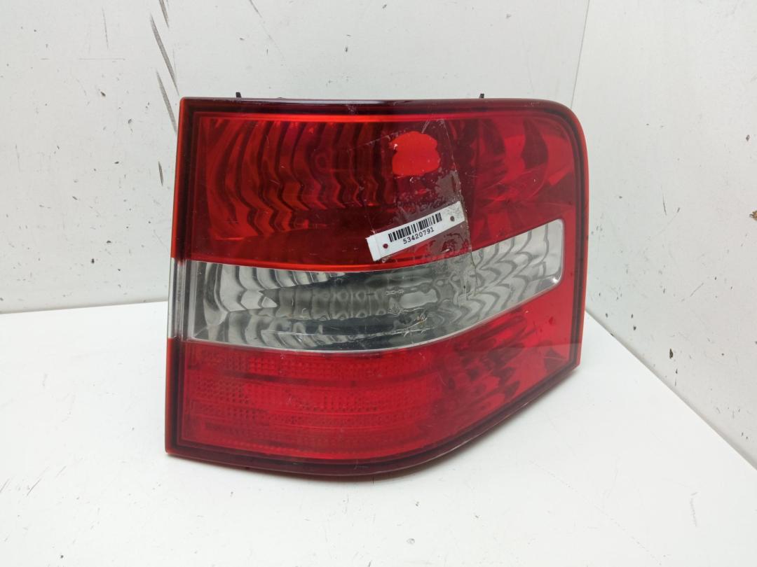 фонарь задний правый Fiat Stilo 2003, 1.9 л., дизель, МКПП, серый, универсал, 46758986