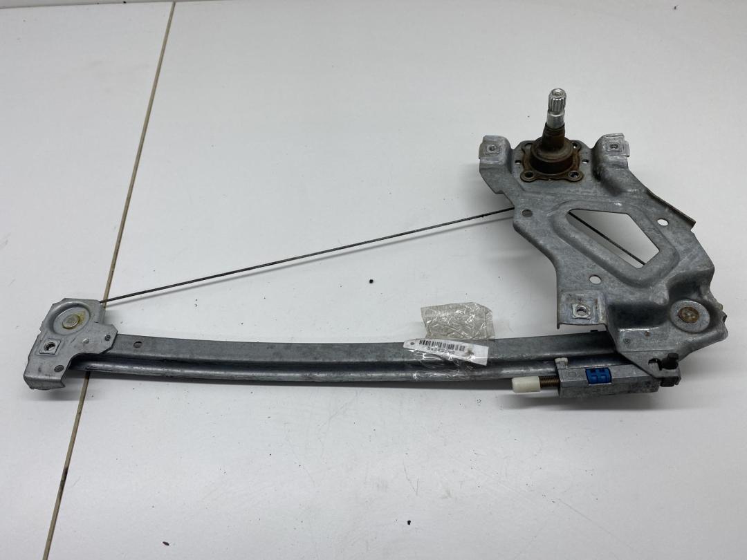 стеклоподъемник задний левый Audi 80 8C/B4 1992, 2.0 л., бензин, МКПП, зелёный, седан, 893839399 - фото №1
