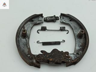 Механизм развода задних тормозных колодок левый BMW 3 серия F30/F31/F34 2013, 2.0 л., дизель, АКПП, чёрный, седан