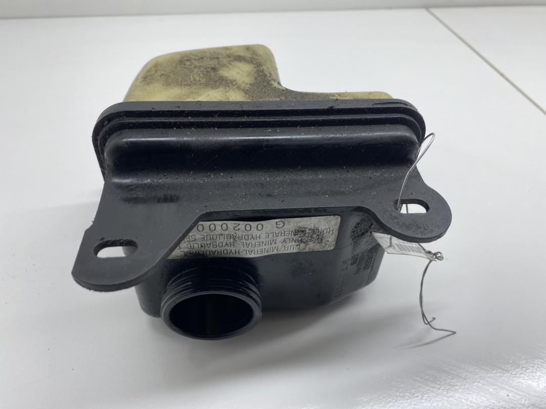Бачок гидроусилителя Audi 80 B3 1990, 1.8 л., бензин, 893422373
