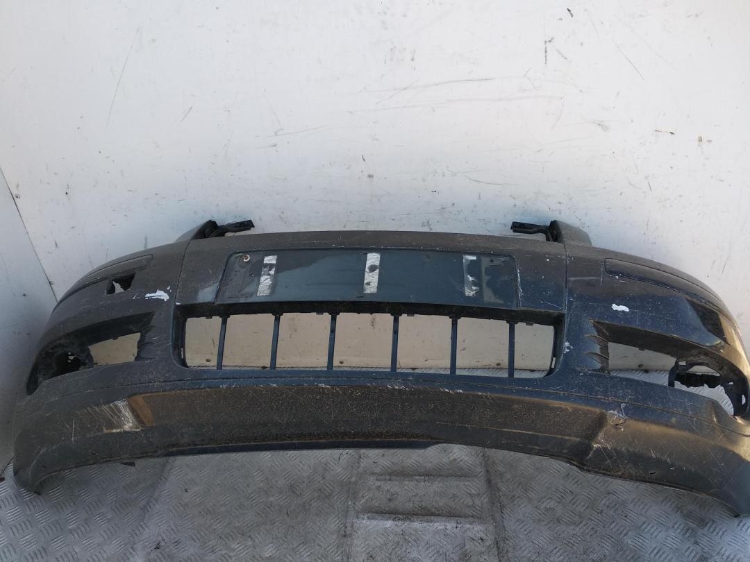 бампер передний Audi A3 8P 2004, дизель, чёрный, хетчбэк 3 дв., 8P3807105