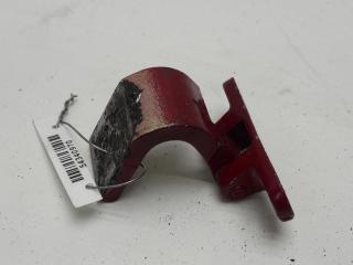петля крышки багажника Volkswagen Golf 3 поколение 1997, красный, хетчбэк 5 дв., 1H6827301