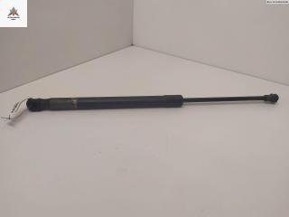 амортизатор крышки багажника (3-5 двери) BMW 1 серия E81/E82/E87/E88 2006, 1.6 л., бензин, МКПП, серый, хетчбэк 5 дв., 7060622