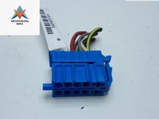 разъем (фишка) проводки Volkswagen Passat B3 1990, 1.8 л., бензин, МКПП, красный, универсал, 357971971C