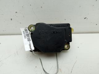 моторчик заслонки печки Volvo V70 2 поколение 2001, 2.4 л., бензин, МКПП, синий, универсал, 74932