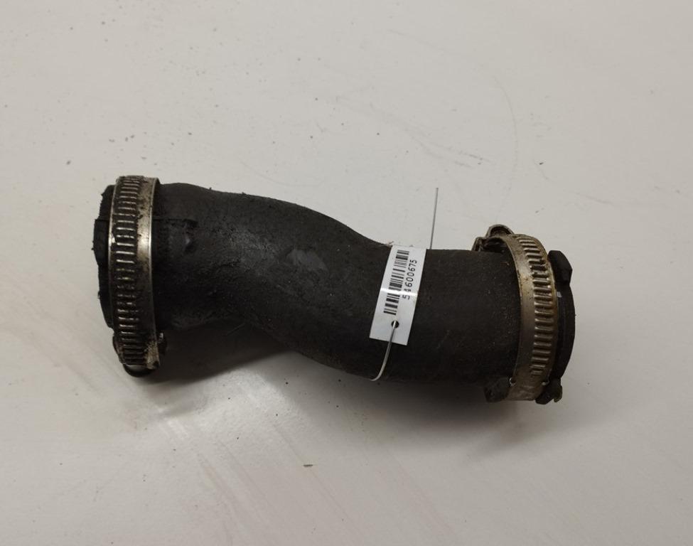 патрубок интеркулера Audi A4 B6 2003, 2.5 л., дизель, МКПП, чёрный, универсал