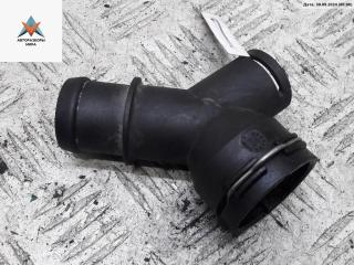 фланец (тройник) системы охлаждения Volkswagen Touran 1 поколение 2004, 2.0 л., бензин, АКПП, чёрный, минивэн, 1K0121291AE