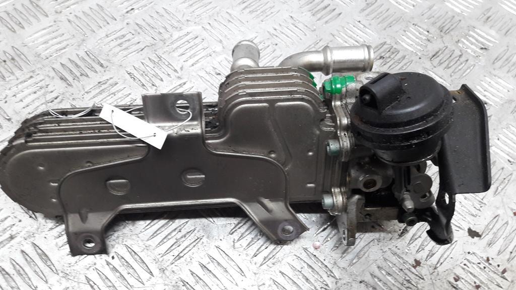 охладитель EGR / Радиатор EGR Volkswagen Bora 2002, 1.9 л., дизель, МКПП, чёрный, универсал