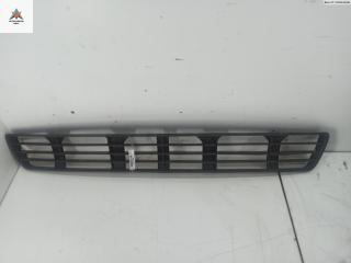 заглушка (решетка) в бампер Audi A4 B5 1997, 1.8 л., Ti, бензин, МКПП, синий, универсал, 8D0807683