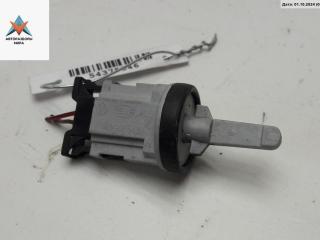 датчик кондиционера Volkswagen Touran 1 поколение 2004, 2.0 л., дизель, МКПП, синий, минивэн, 1K0907543A