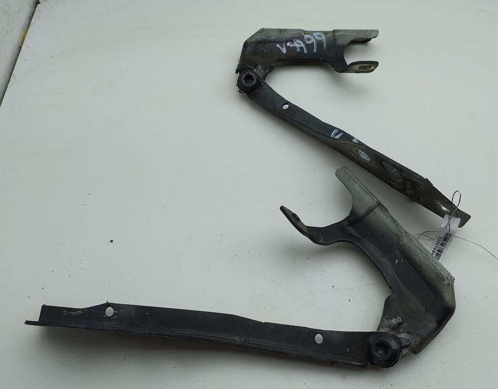 петля капота левая Volvo C30 2009, чёрный, хетчбэк 3 дв.