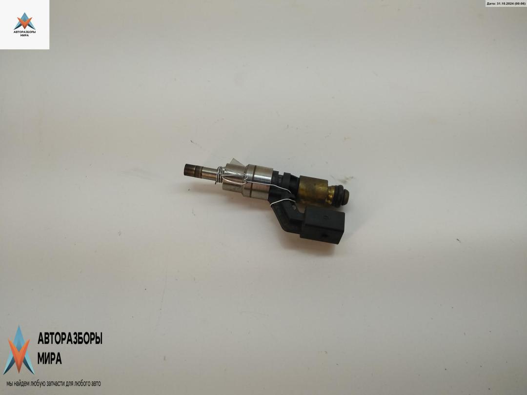 форсунка Volkswagen Golf 5 поколение 2004, 1.6 л., бензин, МКПП, серый, хетчбэк 5 дв., 03C906036A - фото №1