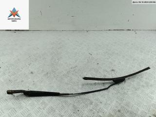 Щеткодержатель (поводок стеклоочистителя) передний Volkswagen Golf 4 поколение 1998, 1.6 л., бензин, АКПП, серый, хетчбэк 3 дв., 1J1955410A