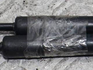 амортизатор капота BMW 3 серия E90/E91/E92/E93 2005, седан, 7060550