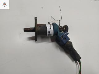 форсунка Audi 80 B2 [рестайлинг] 1985, 1.8 л., бензин, МКПП, серый, седан