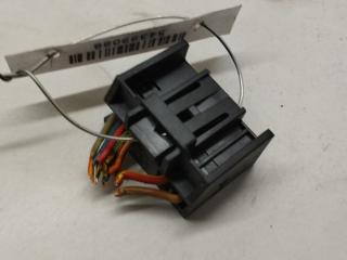 разъем (фишка) проводки Audi A4 B7 2007, 2.0 л., дизель, МКПП, чёрный, универсал, 8E0972126