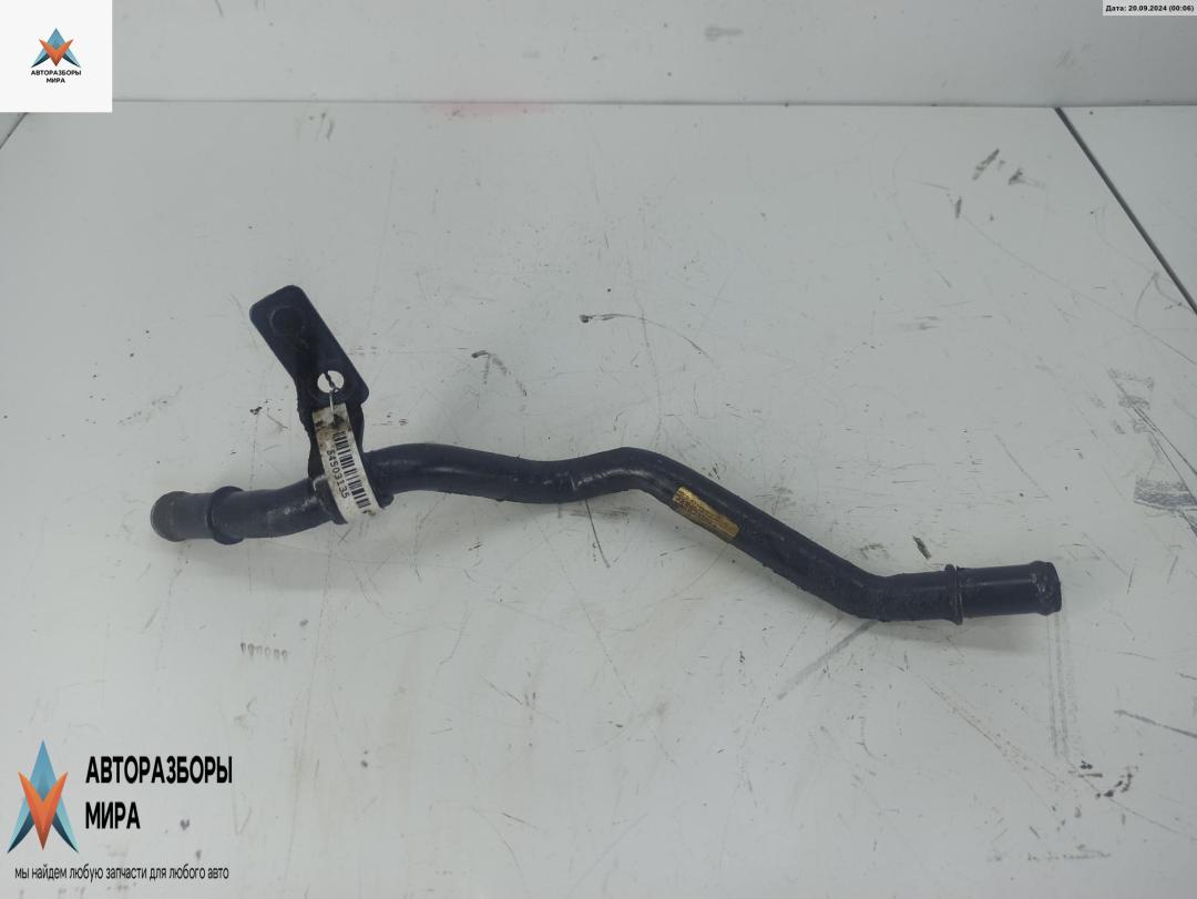 трубка охлаждающей жидкости Audi A6 4B/C5 1999, 2.7 л., бензин, АКПП, 078121065J - фото №1