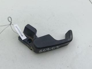 ручка открывания капота Volkswagen Passat B3 1990, 1.8 л., бензин, МКПП, красный, универсал