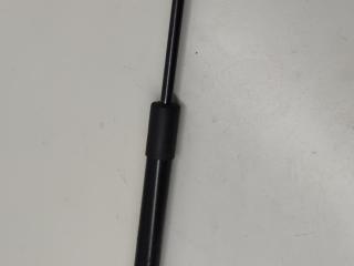 амортизатор крышки багажника (3-5 двери) Audi A6 4B/C5 1999, 2.8 л., бензин, МКПП, чёрный, универсал