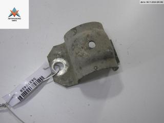 Крепление втулки стабилизатора заднего BMW 5 серия E39 1998, 2.5 л., дизель, МКПП, зелёный, седан, 2283159