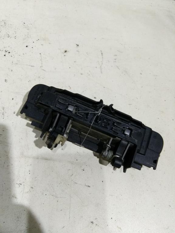 ручка наружная задняя правая Audi A6 C5 2003, 2.5 л., дизель, МКПП, серый, универсал, 4B0839208, 4B0839885, KRONSHTEIN