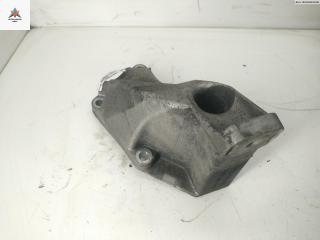 кронштейн двигателя Audi A4 B5 [рестайлинг] 2000, 1.9 л., дизель, МКПП, чёрный, универсал, 8D0199307P