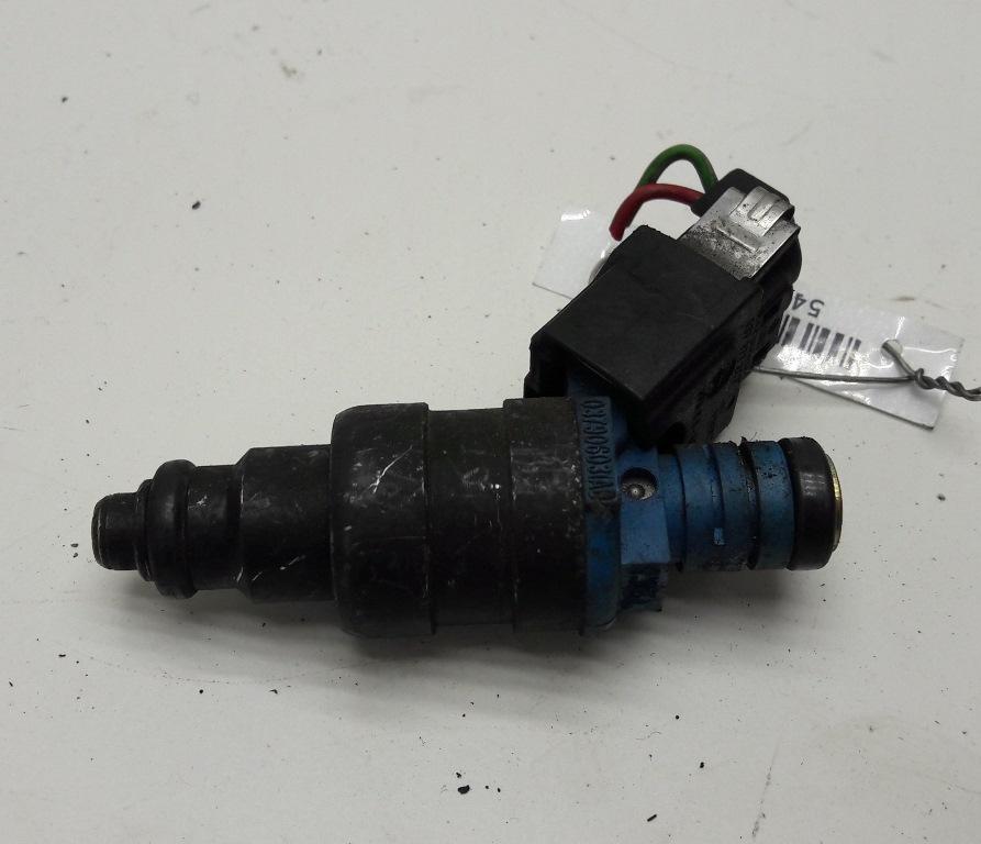 форсунка SEAT Cordoba 1999, 1.6 л., бензин, МКПП, серый, универсал, 037906031AD