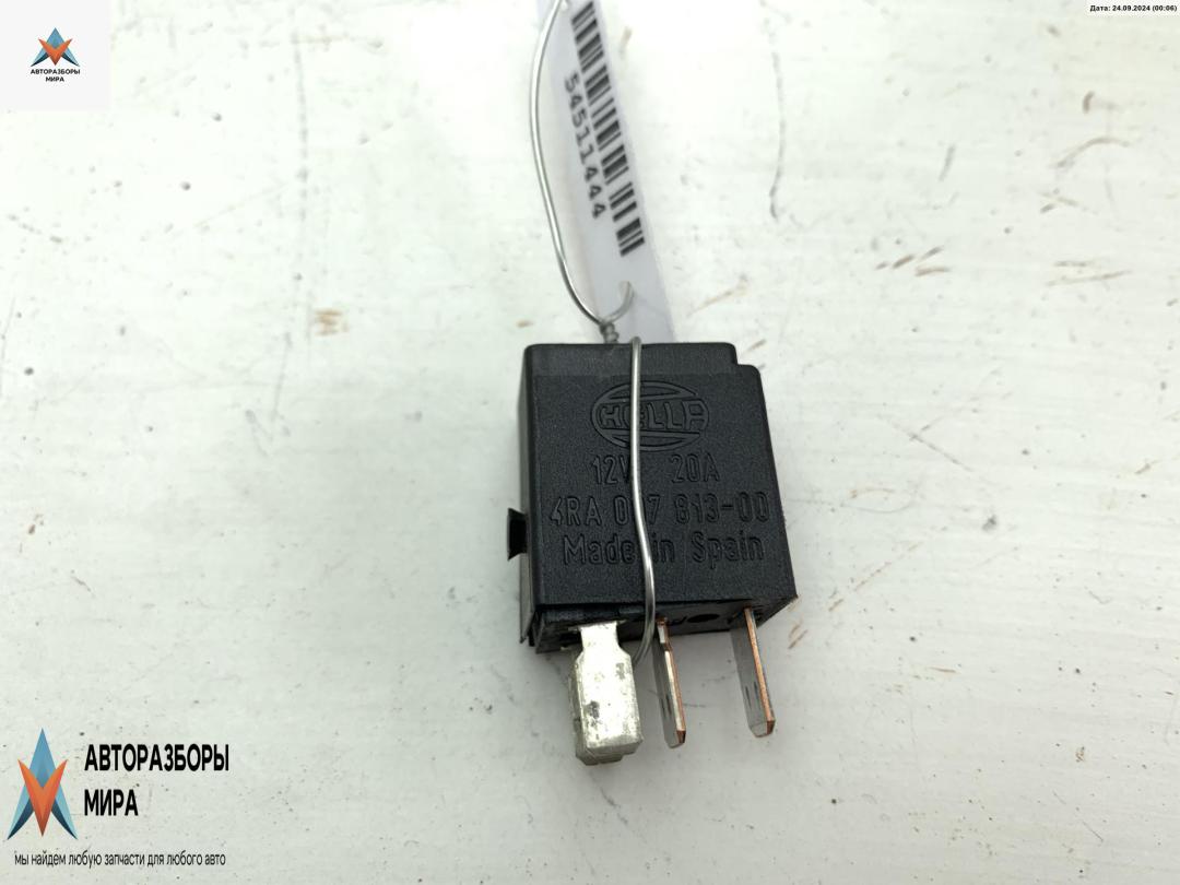 реле (прочие) Mercedes-Benz E-Класс W211/S211 2005, 3.0 л., бензин, АКПП, чёрный, седан, 0025421119 - фото №1