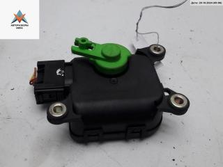 моторчик заслонки печки Volkswagen Golf 4 поколение 1998, 1.4 л., бензин, МКПП, серый, хетчбэк 5 дв.