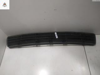 заглушка (решетка) в бампер Audi A4 B5 1994, 1.8 л., бензин, МКПП, красный, седан, 8D0807683