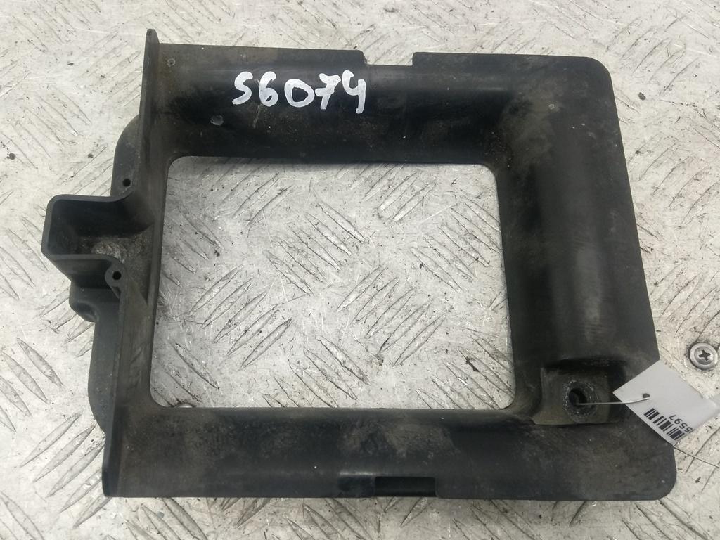 корпус салонного фильтра Audi 80 B4 1991, 2.0 л., бензин, МКПП, зелёный, седан, 893819098B