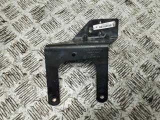 кронштейн (крепление) Audi A6 4F/C6 2007, 2.7 л., дизель, МКПП, чёрный, универсал, 4F01991229