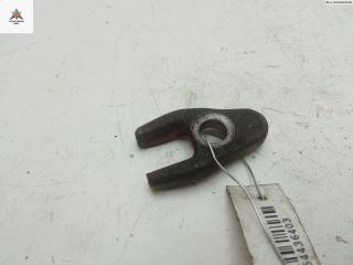 крепление форсунки Volvo S40 1 поколение [рестайлинг] 2001, 1.9 л., дизель, универсал