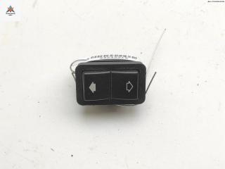 кнопка стеклоподъемника заднего правого BMW 5 серия E39 1999, 2.0 л., бензин, МКПП, серый, универсал, 8368974