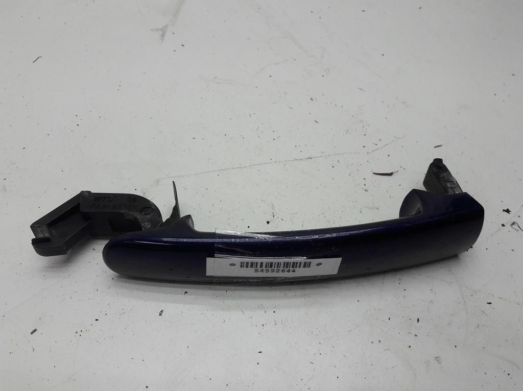 ручка наружная передняя правая Volkswagen Bora 2001, 1.6 л., бензин, МКПП, синий, седан, 3B0837207