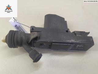 Активатор (привод) замка двери задней левой BMW 7 серия E32 1989, 3.0 л., бензин, МКПП, чёрный, седан