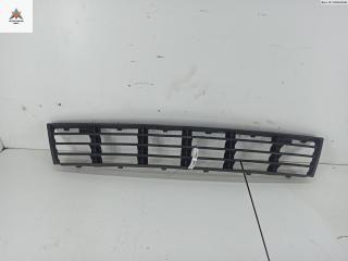 заглушка (решетка) в бампер Audi A4 B5 [рестайлинг] 1999, 2.4 л., бензин, АКПП, серый, универсал, 8D0807688AA