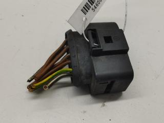 разъем (фишка) проводки Audi A6 4B/C5 2000, 1.8 л., бензин, МКПП, серый, седан, 1J0973735