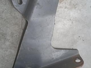 кронштейн (крепление) Mercedes-Benz Atego 1 поколение 2005, 6.4 л., дизель, АКПП, чёрный, 9705253339