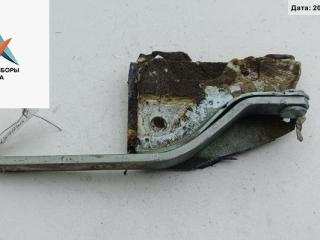 петля капота левая Volkswagen Passat B3 1990, зелёный, универсал, 357823301