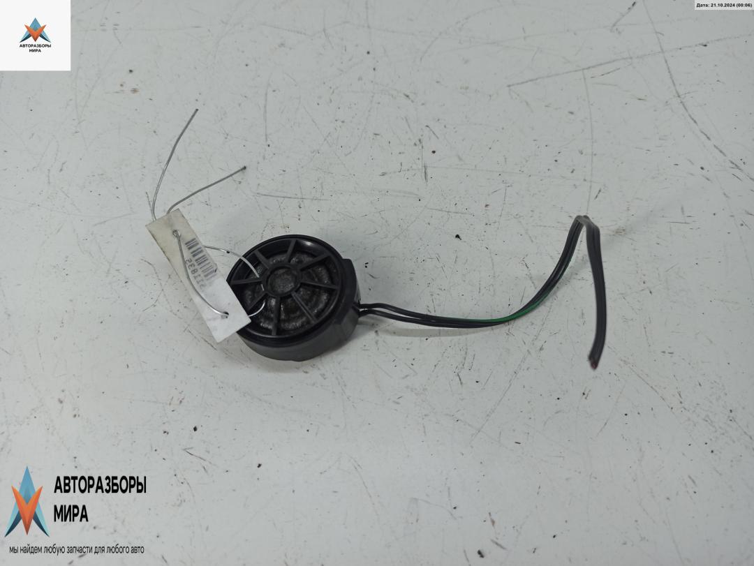 динамик высокочастотный (пищалка) Audi A4 B5 1997, 1.8 л., Ti, бензин, МКПП, синий, универсал, 8D0035399 - фото №1