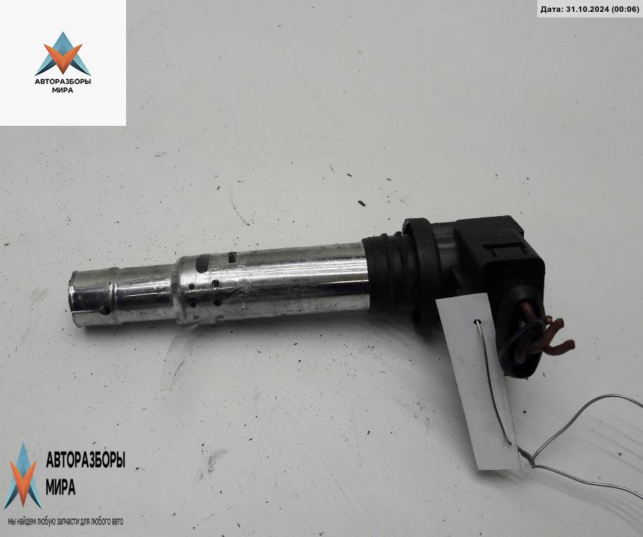 катушка зажигания SEAT Ibiza 3 поколение 2002, 1.4 л., бензин, МКПП, чёрный, хетчбэк 3 дв. - фото №1