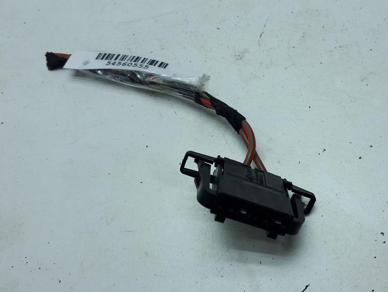 разъем (фишка) проводки Porsche Cayenne 2003, 4.5 л., бензин, АКПП, чёрный, внедорожник 5 дв., 1J0972704