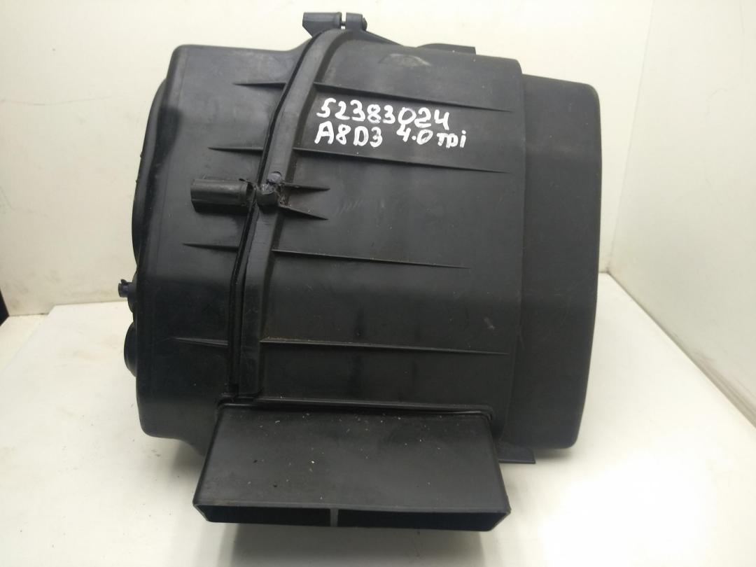 корпус воздушного фильтра Audi A8 D3 2003, 4.0 л., дизель, АКПП, чёрный, седан, 4E0133824D