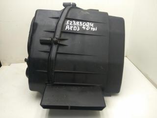 корпус воздушного фильтра Audi A8 D3 2003, 4.0 л., дизель, АКПП, чёрный, седан, 4E0133824D