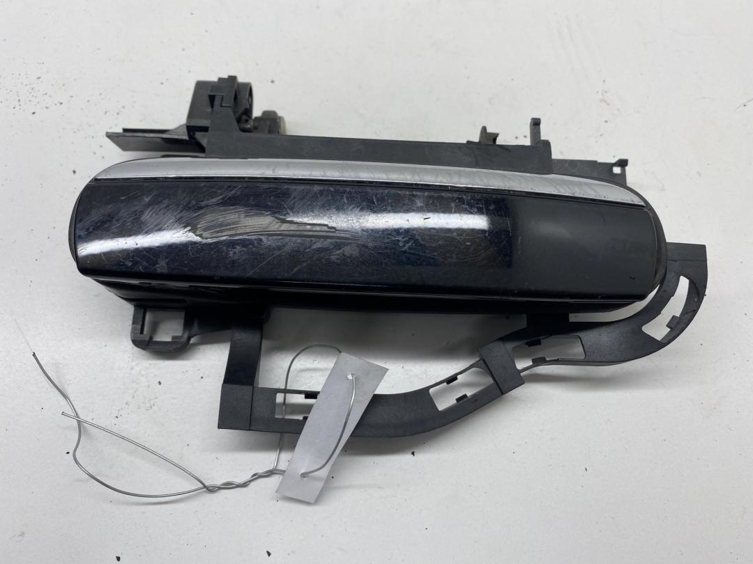 ручка наружная задняя правая Audi A6 C6 2006, 2.7 л., дизель, АКПП, чёрный, универсал, 4F0837886