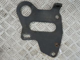 кронштейн (крепление) Mercedes-Benz Atego 1 поколение 2005, 6.4 л., дизель, АКПП, чёрный, 9733171840