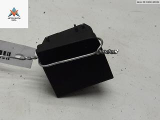 накладка декоративная Volkswagen Passat B6 2005, 2.0 л., бензин, МКПП, чёрный, универсал, 3C0953624